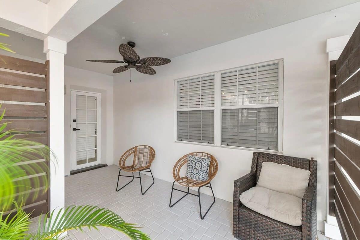 Walk To Las Olas Banyan Room Palm Paradise Inn 포트 로더데일 외부 사진